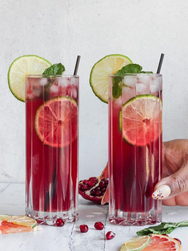 Pomegranate Mint Sparkling Water Infusion