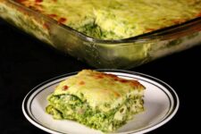 Keto Spinach Feta Lasagna Recipe [Keto Spanakopita Lasagna] – Low Carb Hoser