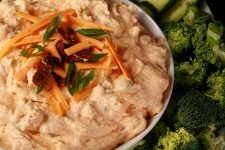 Keto Loaded Pierogi Dip Recipe [Low Carb, Gluten Free] – Low Carb Hoser