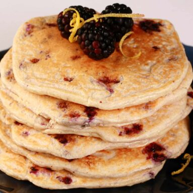 Blackberry Protein Pancakes [Gluten Free!] – Low Carb Hoser